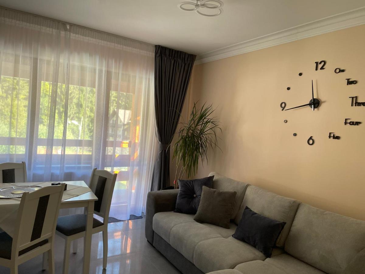 Apartament Lexannona Buşteni Εξωτερικό φωτογραφία